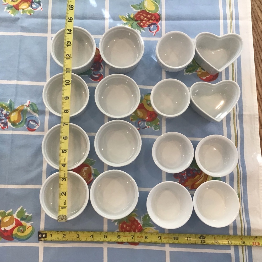 16 Ramekins Round and Heart Shaped Porcelain Ceramic
